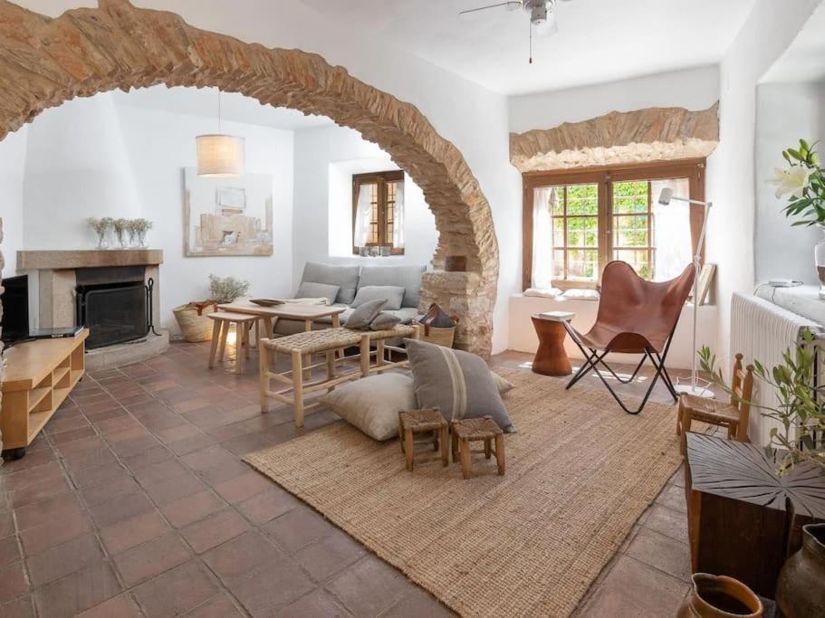 Preciosa casa rural en el centro de Peratallada Exterior foto